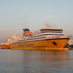 im-Hafen-von-Toulon